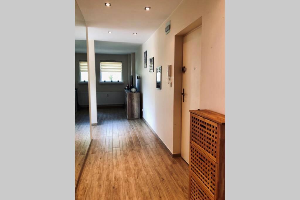 Mieszkanko W Cieplicach Jelenia Gora Dış mekan fotoğraf